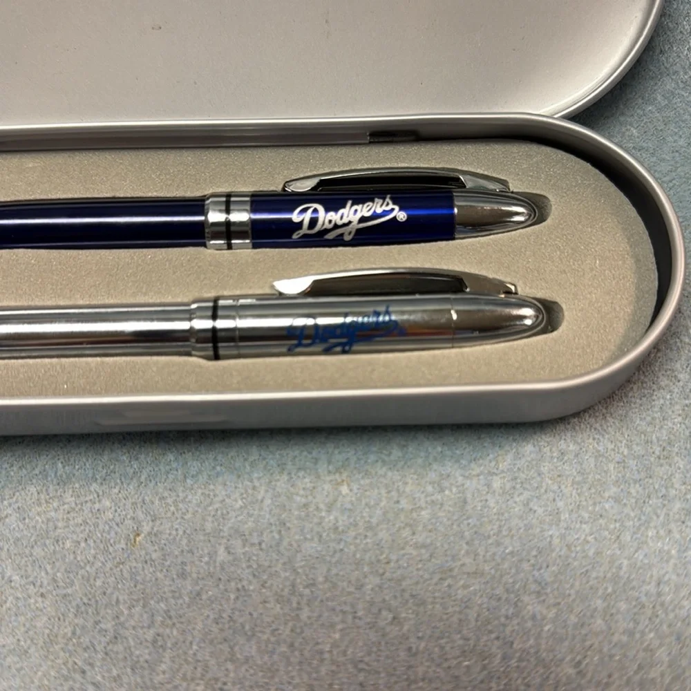 MLB Los Angeles Dodgers Blue and Silver Pen Set